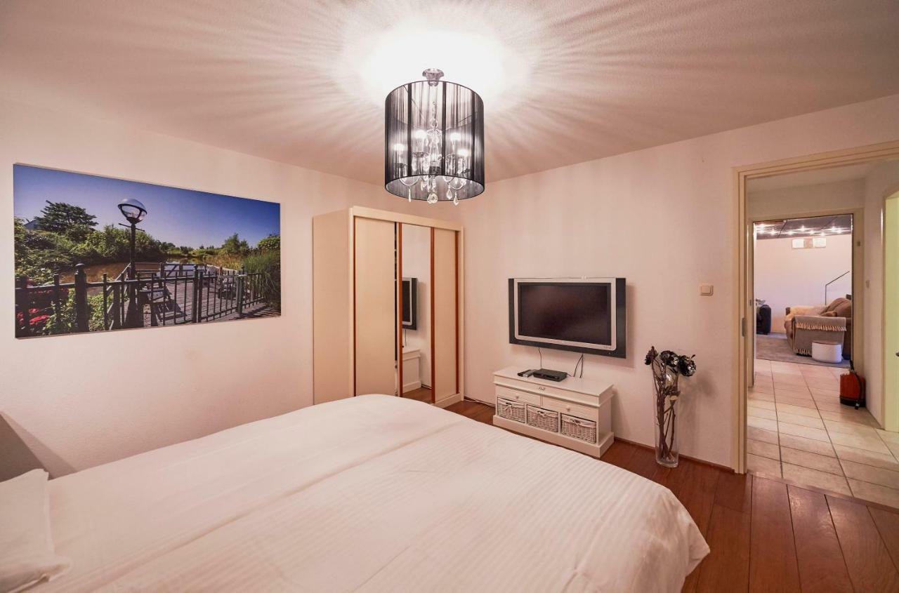 Harlingen Garden Apartment *